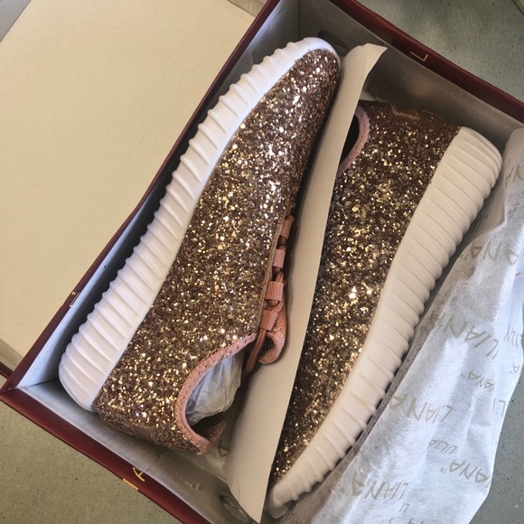 Liliana Shoes - NEW LILIANA rose gold glitter sneakers 8.5